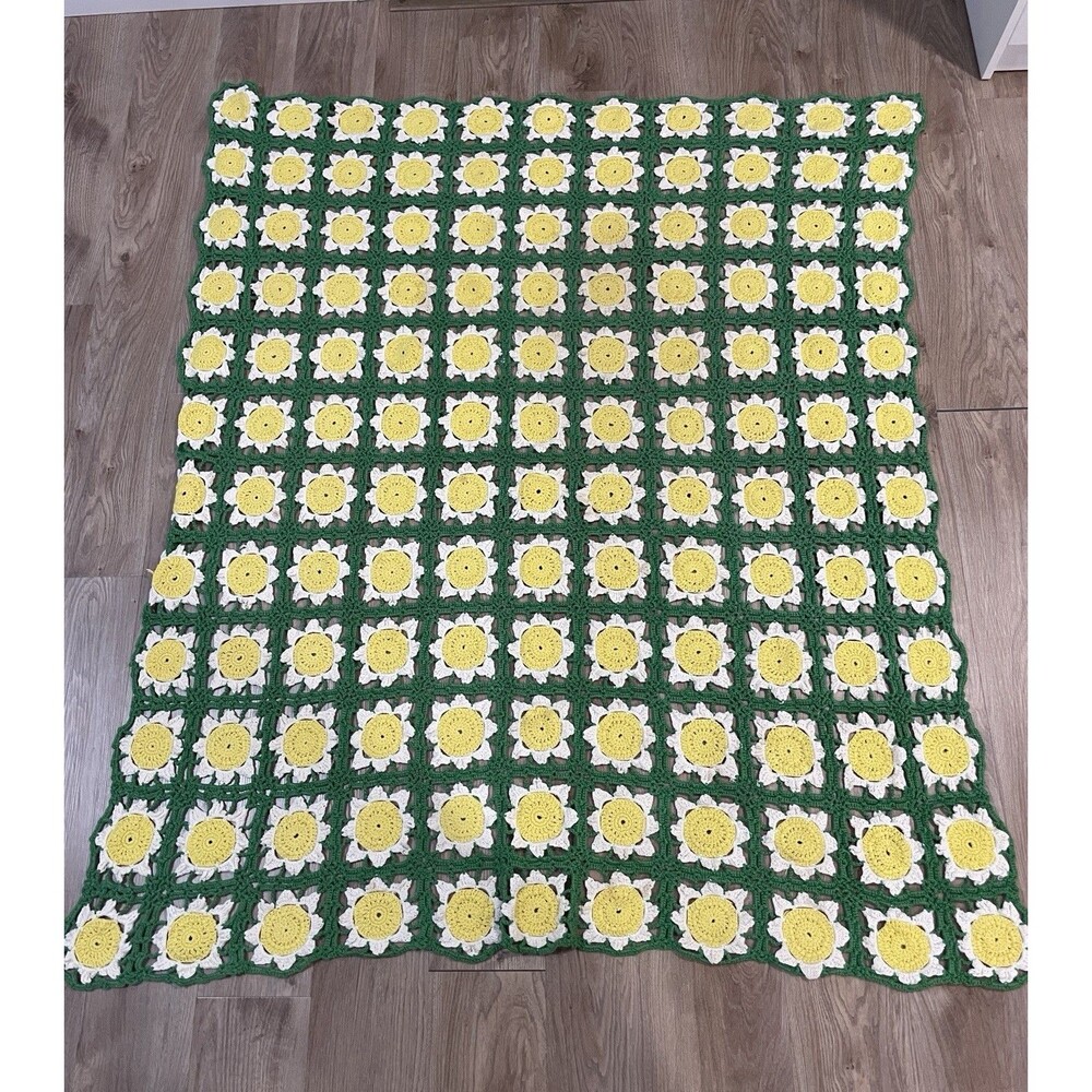 Vtg Handmade Granny Square Afghan Crochet Lap Throw Blanket Quilt Flower 56”x50”